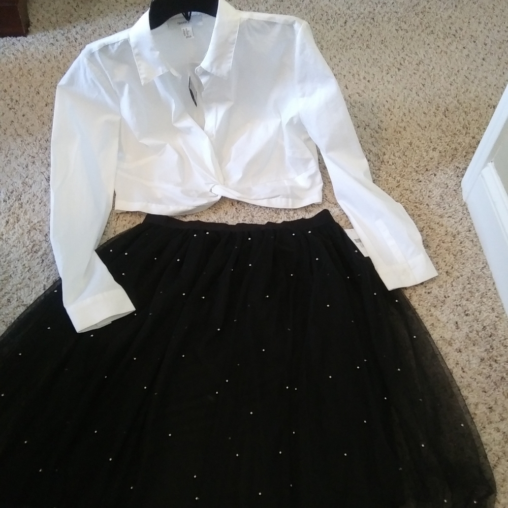 Skirt and front knotted casual shirt